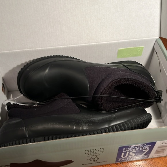 NWT Rain Shoe Kensie Carmella Ladies' Size 7Fleece Lined Anti-Slip Rain Shoe - Picture 4 of 5